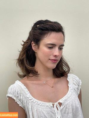 Margaret Qualley фото #0891