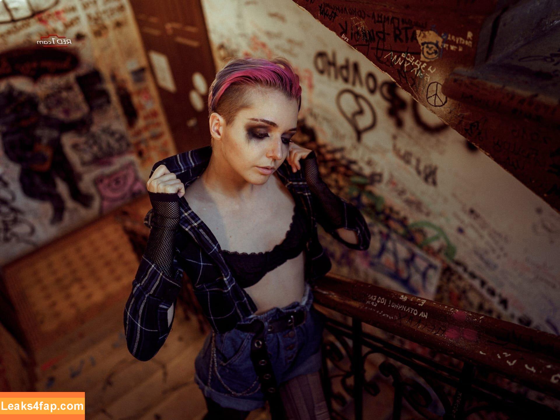 Margo Kuzina / Margokuz_21 слитое фото фото #0015