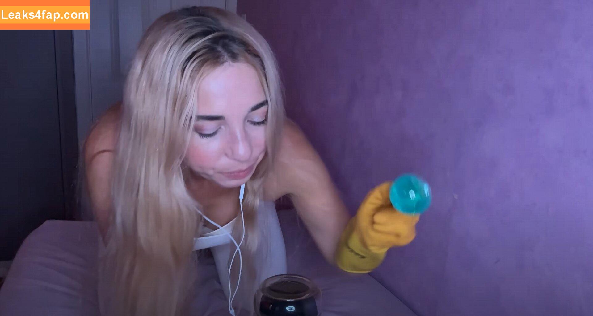 Margo's ASMR / margos_asmr leaked photo photo #0011