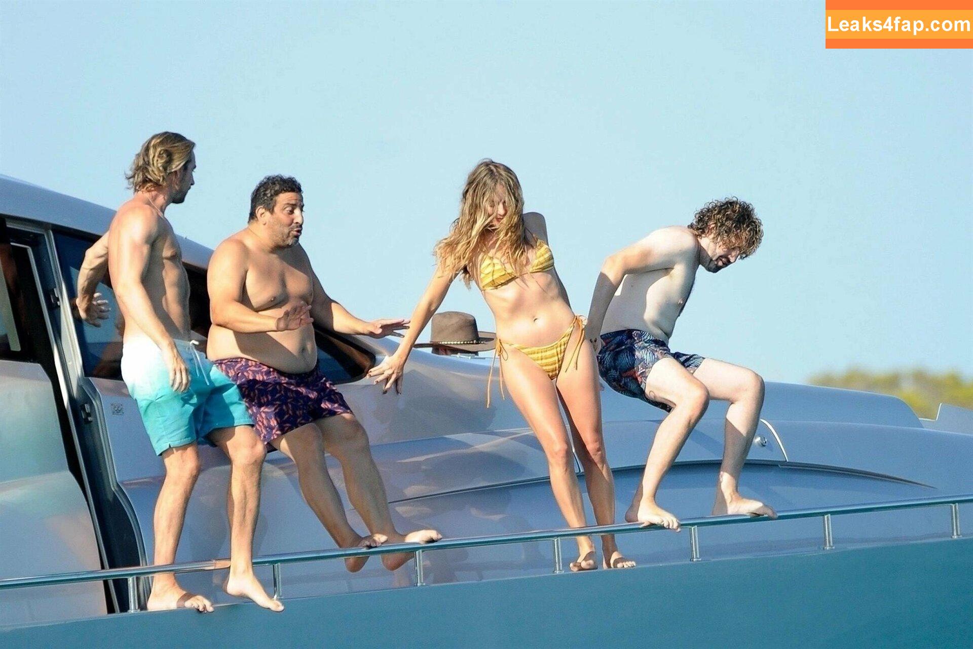 Margot Robbie / margotrobbie / margotrobbieofficial leaked photo photo #0885