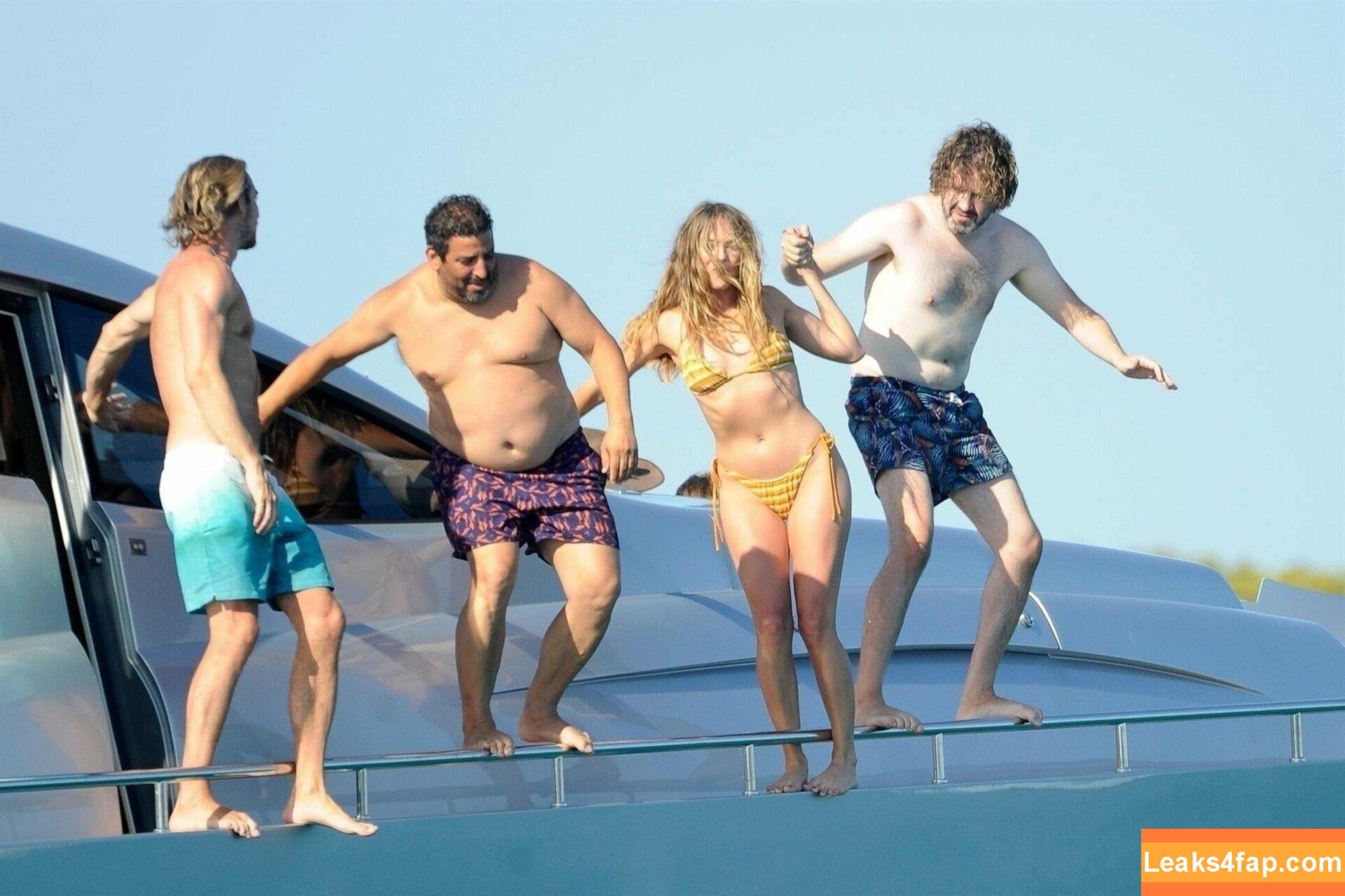 Margot Robbie / margotrobbie / margotrobbieofficial leaked photo photo #0887