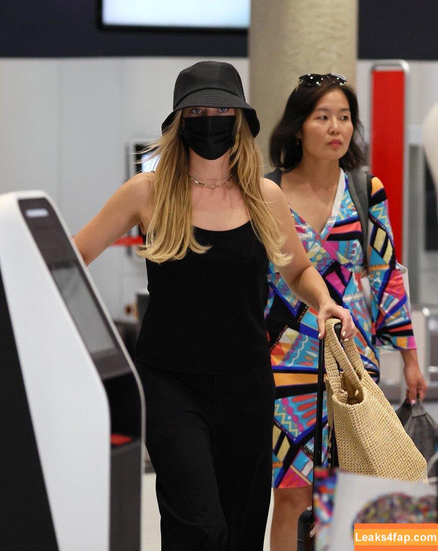 Margot Robbie / margotrobbie / margotrobbieofficial leaked photo photo #0920