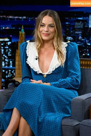 Margot Robbie photo #0172