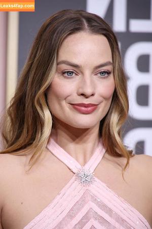 Margot Robbie photo #0242
