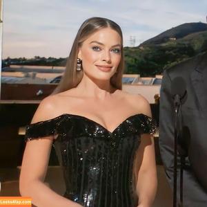 Margot Robbie photo #0350