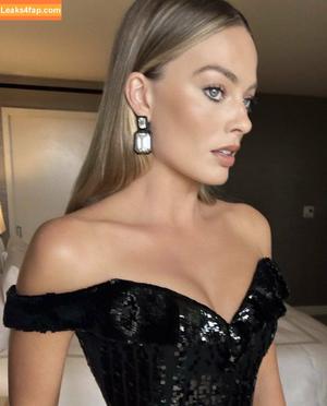 Margot Robbie photo #0357