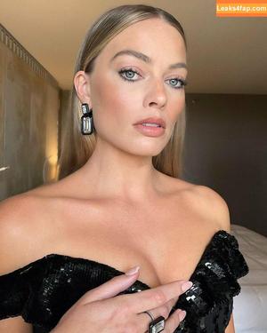 Margot Robbie photo #0358