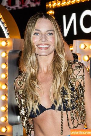 Margot Robbie photo #0396