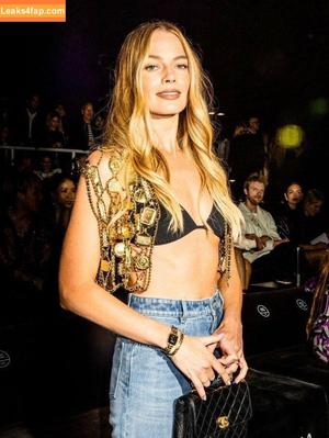 Margot Robbie photo #0402