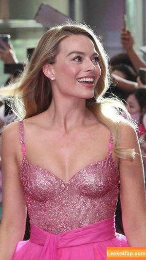 Margot Robbie photo #0572
