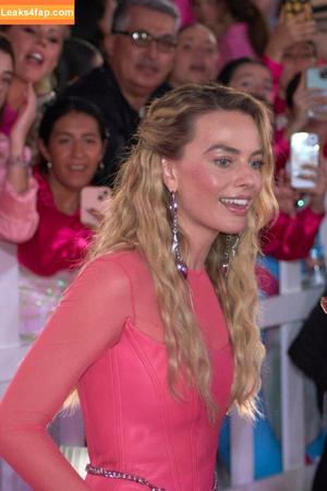 Margot Robbie photo #0609