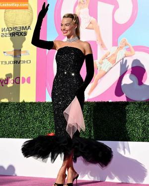 Margot Robbie photo #0635