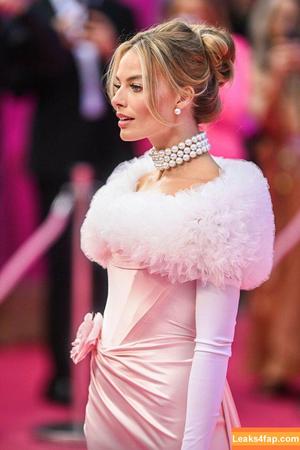 Margot Robbie photo #0683
