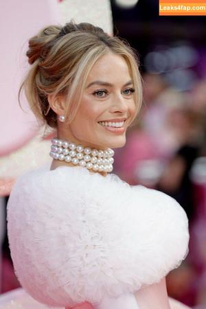 Margot Robbie photo #0709