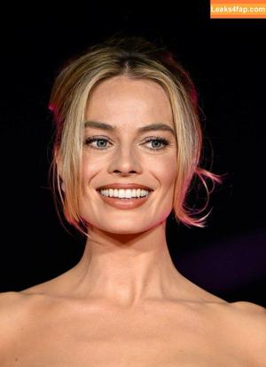 Margot Robbie photo #0736