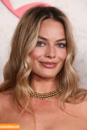 Margot Robbie photo #0946