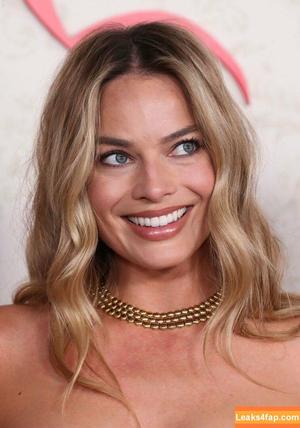Margot Robbie photo #0947