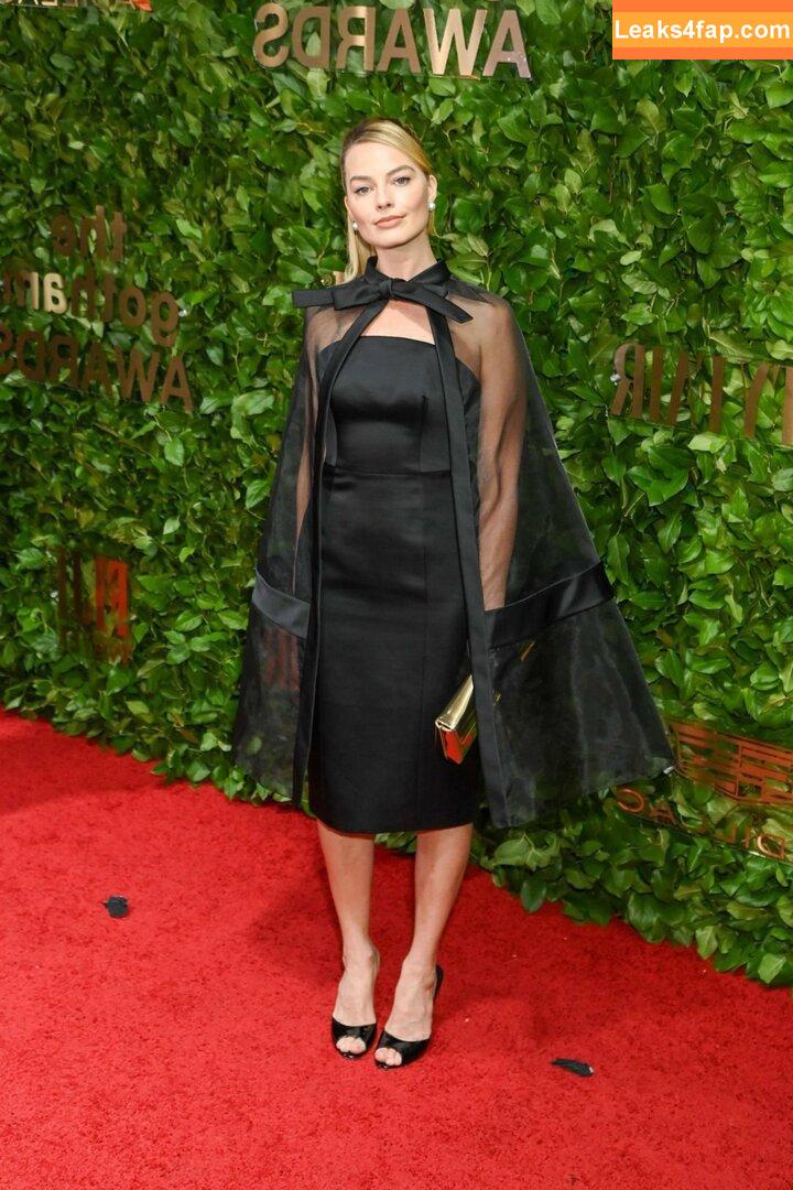 Margot Robbie / margotrobbieofficial leaked photo photo #1095