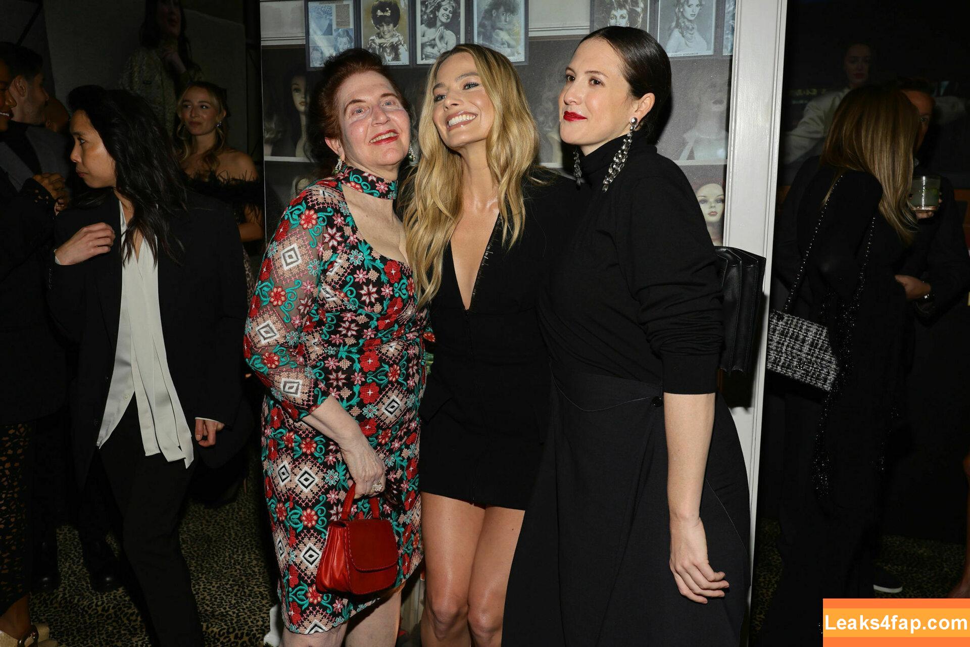 Margot Robbie / margotrobbieofficial leaked photo photo #1161