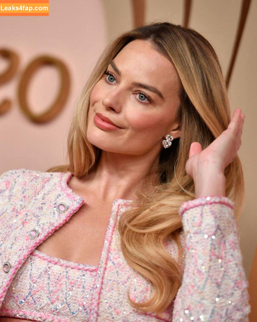 Margot Robbie / margotrobbieofficial leaked photo photo #1443