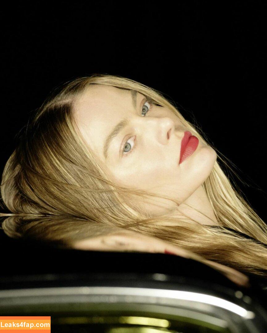 Margot Robbie / margotrobbieofficial leaked photo photo #1463