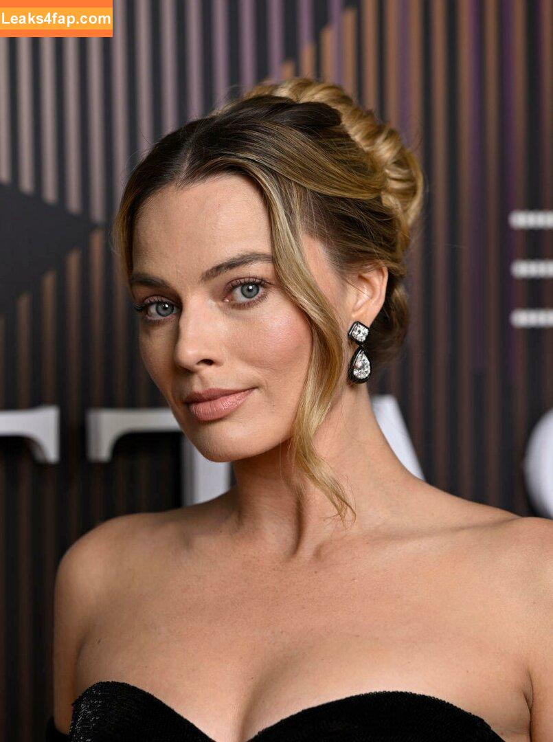 Margot Robbie / margotrobbieofficial слитое фото фото #1520