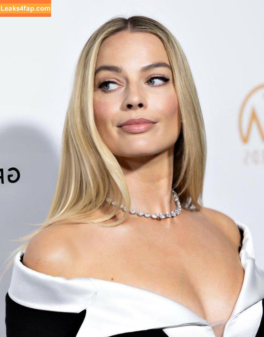 Margot Robbie / margotrobbieofficial leaked photo photo #1575