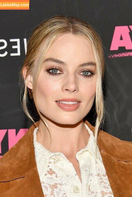 Margot Robbie / margotrobbieofficial leaked photo photo #1896