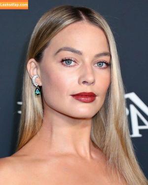 Margot Robbie photo #1028