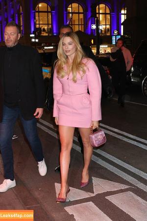 Margot Robbie photo #1109