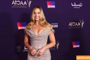 Margot Robbie photo #1354