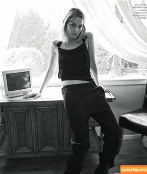 Margot Robbie photo #1552