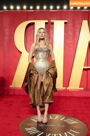 Margot Robbie photo #1717