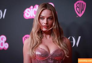Margot Robbie photo #1800
