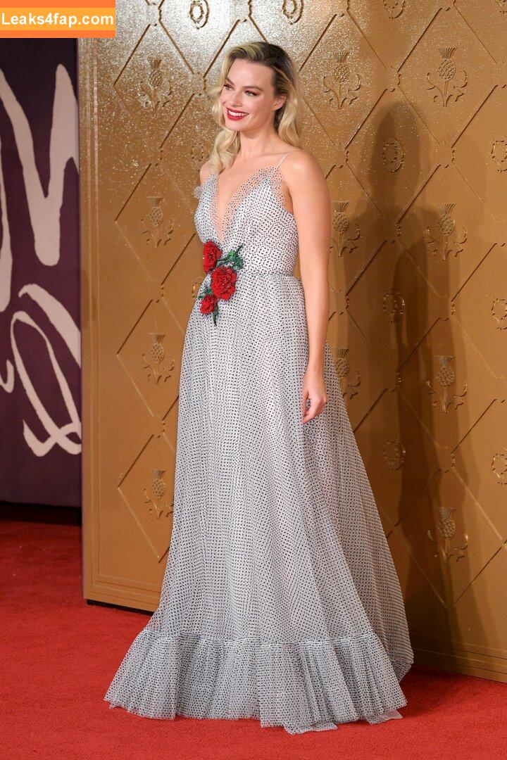 Margot Robbie / margotrobbieofficial leaked photo photo #2016