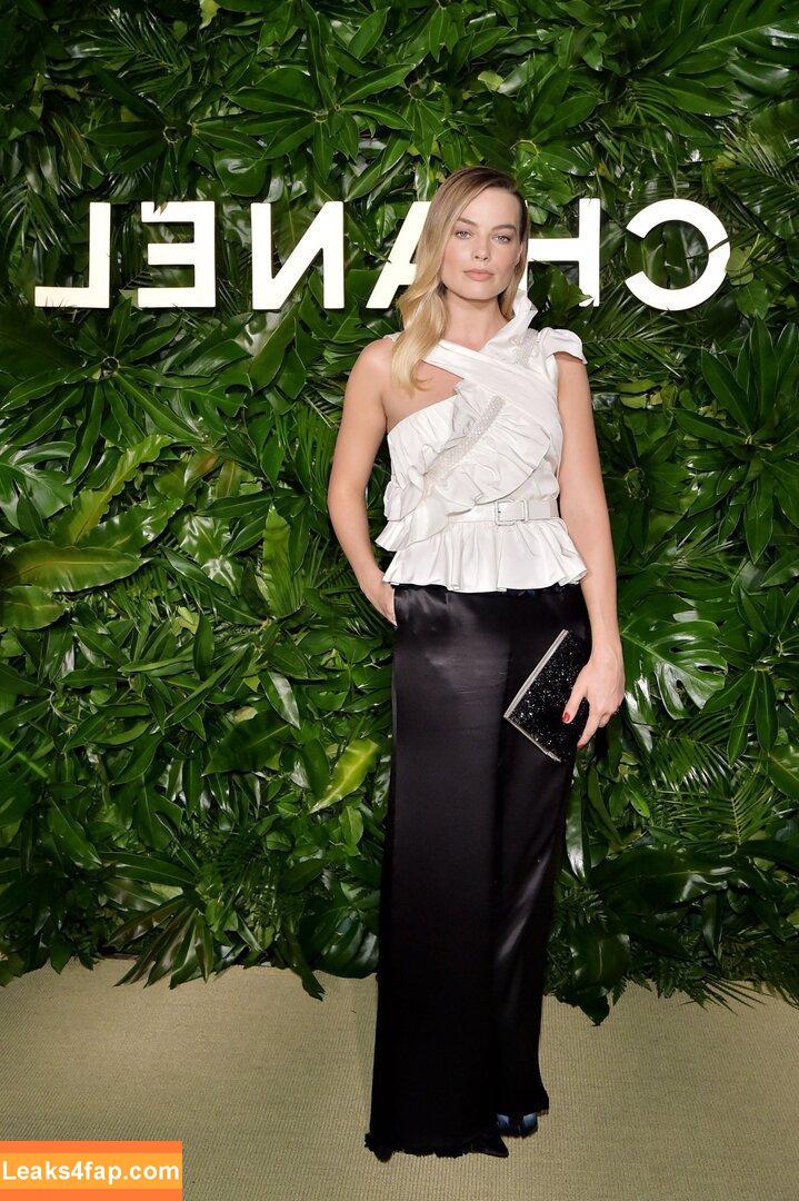 Margot Robbie / margotrobbieofficial leaked photo photo #2030
