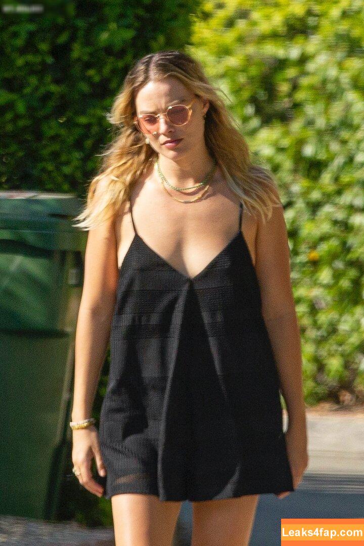 Margot Robbie / margotrobbieofficial leaked photo photo #2168