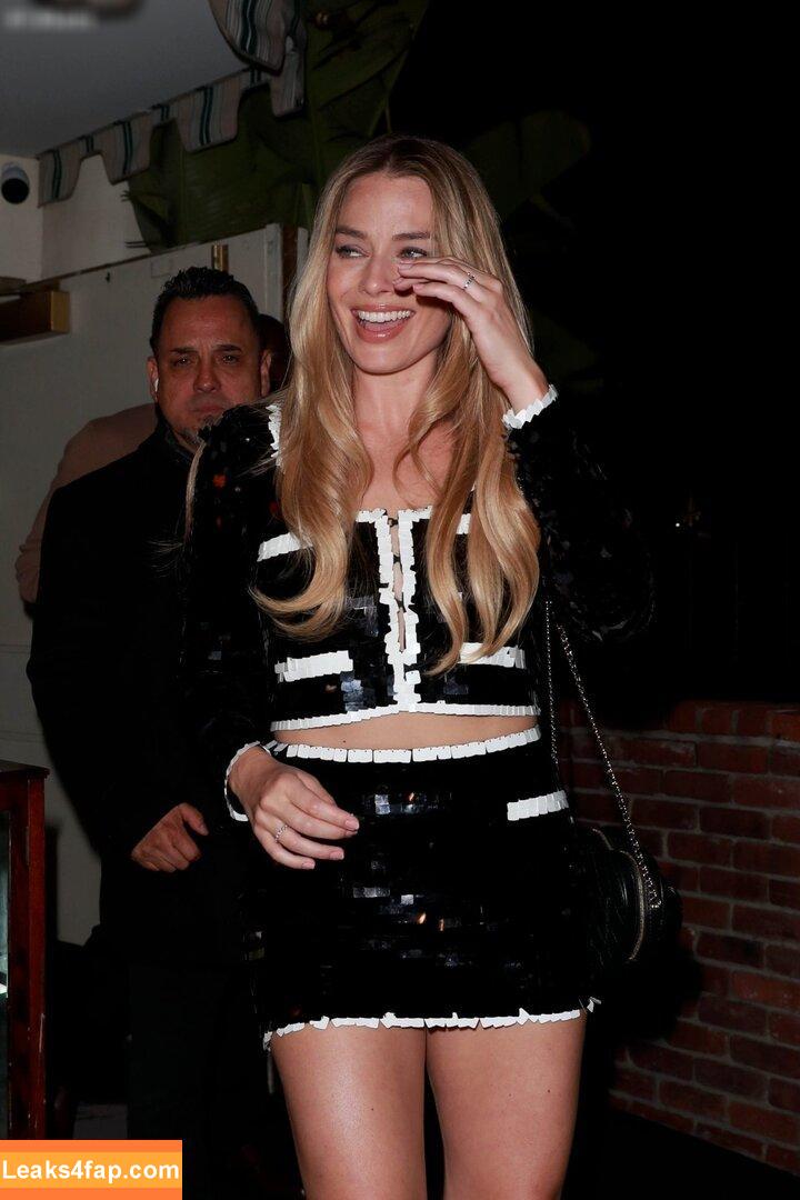 Margot Robbie / margotrobbieofficial leaked photo photo #2379
