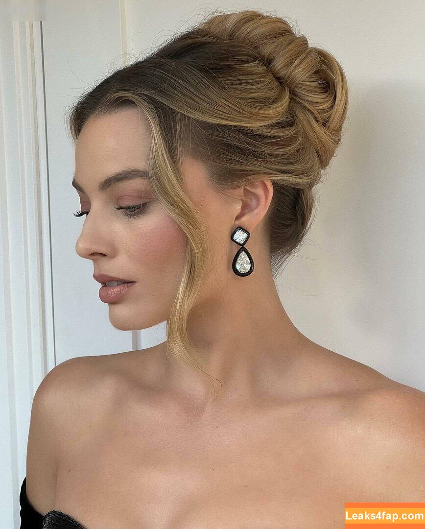 Margot Robbie / margotrobbieofficial leaked photo photo #2422