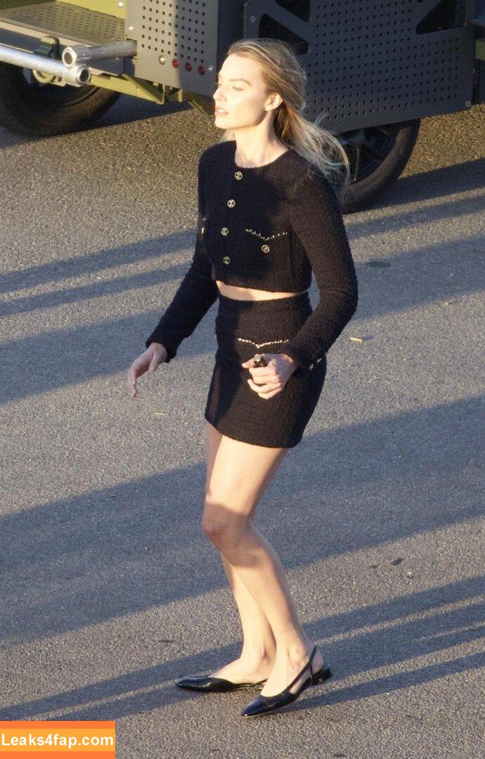 Margot Robbie / margotrobbieofficial leaked photo photo #2975