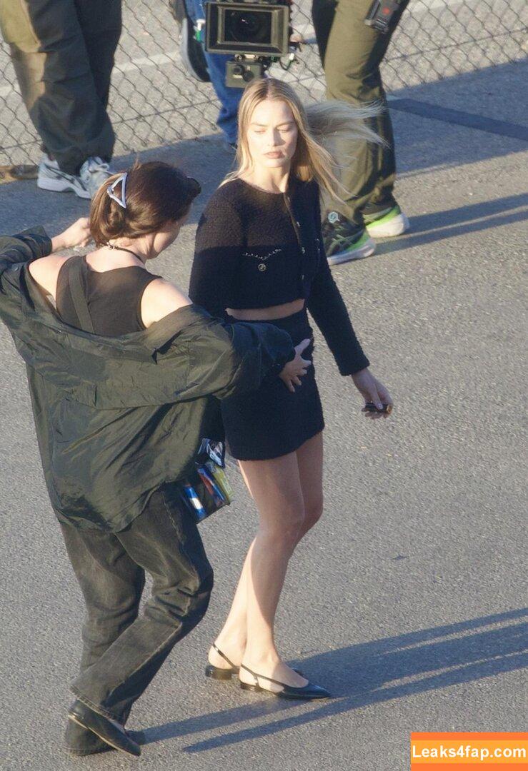 Margot Robbie / margotrobbieofficial leaked photo photo #2989