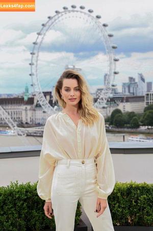 Margot Robbie photo #2032