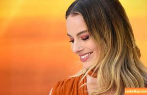 Margot Robbie photo #2061