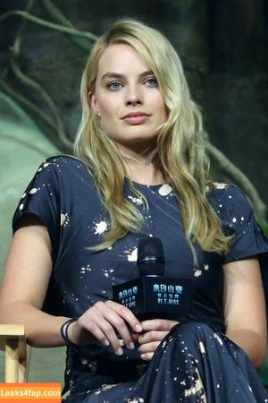Margot Robbie photo #2067