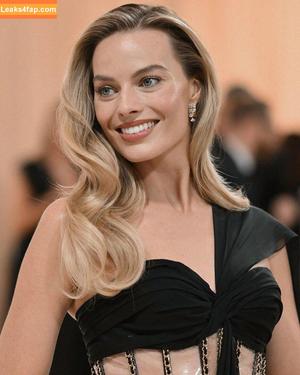 Margot Robbie photo #2134