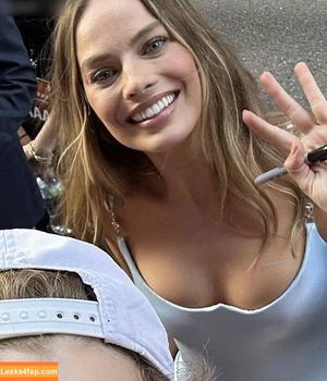 Margot Robbie photo #2140