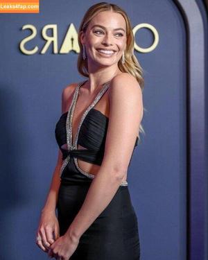 Margot Robbie photo #2340