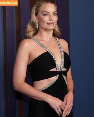Margot Robbie photo #2343