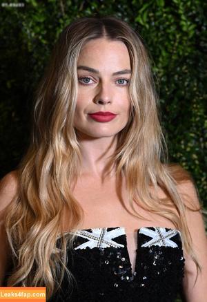 Margot Robbie photo #2404