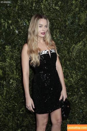 Margot Robbie photo #2406